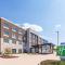Holiday Inn Express & Suites Purcell by IHG
