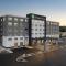 Holiday Inn Express & Suites - Brandon, an IHG Hotel - Brandon