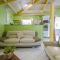 GREEN HOUSE