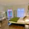 Mush Rooms Apartments