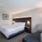 Holiday Inn Express & Suites Chicago - Hoffman Estates by IHG