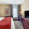 Comfort Suites