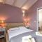 Spacious holiday house / pool / jacuzzi / playground / 6+2