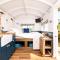 Penlea Retreat Luxury Coastal Shepherds Hut 5 Minute Walk to Pubs and Village
