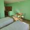 Luxor Inn & Suites