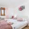 Terre Bianche with Private Pool and Whirlpool