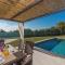 Terre Bianche with Private Pool and Whirlpool