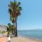 Beachfront Modern Apartment