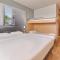 B&B Hôtel Pau Lescar photo 23