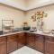 Ramada by Wyndham Fresno Northwest