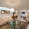 The Yellow House - Solarium - Climatized Pool