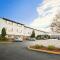 Super 8 by Wyndham Milwaukee Airport