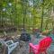 Creekside Broken Bow Cabin with Hot Tub and Fire Pit! - Stephens Gap