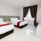 B&L HOTEl