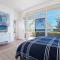 Corlette Waterfront 2 Waterfront Luxury WI FI Aircon Boat Parking