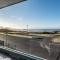 17 Marine - 3Bedroom Sea-Facing Apt101