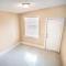 Virginia #A Cozy 2BA/1BA near Downtown Sleeps 8