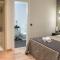 DAOS Suites & Terrace Marbella
