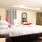 Ingagi Park View Lodge