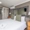 Excellent Guest House - Bellville