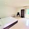 Hua Hin Irooms