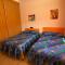 Chalet con piscina privada de 4 dormitorios Las Herrerias -cerca de Vera Playa-