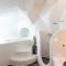 Doukas Caldera Suites