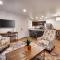6H Spacious RedCliff Condo, Pool & Hot Tub