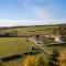 Rawcliffe House Farm Studios, Peaceful North York Moors Retreat