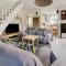 Serene Holiday Home for family with Garden - 滨海伊西尼
