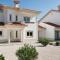 Holdiay Home in Lisbon with Private Pool - Almogade