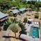 Lodges Balourou ,Meublé de Tourisme avec services