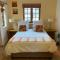 Cotswold House