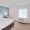 WoodSpring Suites Detroit Farmington Hills