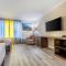 Quality Inn & Suites - Niagara Falls