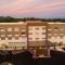 Holiday Inn Express & Suites - Roanoke – Civic Center - Roanoke
