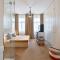6 rooms
