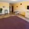 Guest House Shale