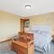 Lakeview Home with new hot tub - Sleeps 10 - Sandpoint