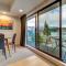 Lakefront Apartments,18 LAKE ESPLANADE ROAD - 皇后镇