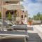 Faros Residence Adults Only