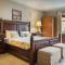 Balhambra Suites - Adults Only