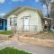 Virginia #A Cozy 2BA/1BA near Downtown Sleeps 8