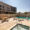 Holiday Inn Express & Suites Chatsworth by IHG