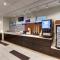 Holiday Inn Express & Suites - Roanoke – Civic Center