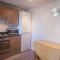 2 Bed Blackburn Village Apt With Wifi & Parking - Aberdeen