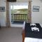 The Curragh Country House Accommodation - 纽布里奇