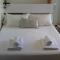 SEAFRONT LUXURY STUDIO - by www,SanSebastianApartments,es