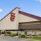 Red Roof Inn Charleston West - Hurricane, WV