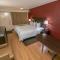 Red Roof Inn PLUS+ Chicago - Willowbrook - Willowbrook